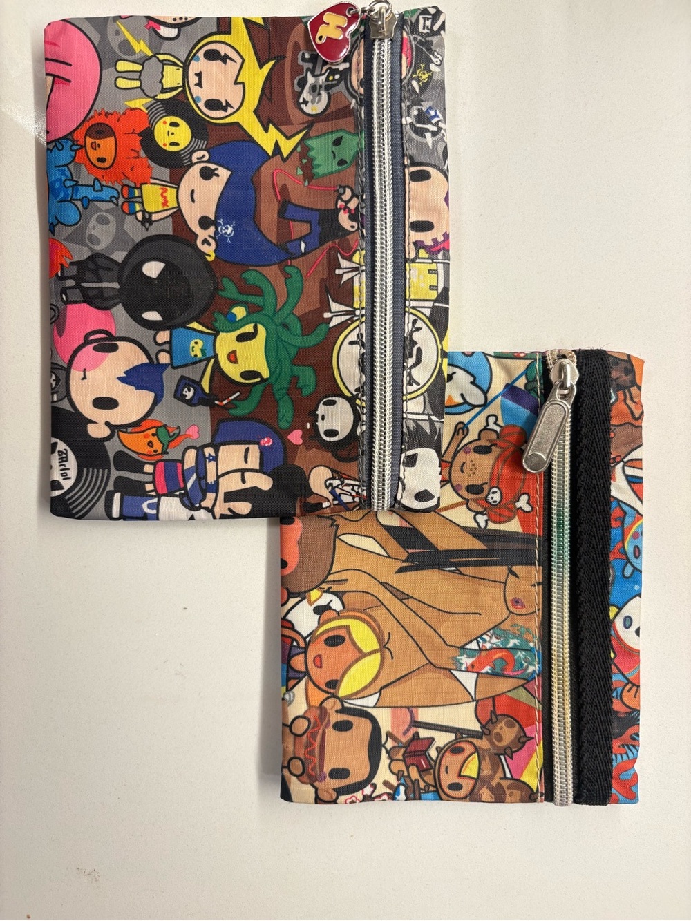 Vintage Tokidoki Robbery and Sandy Crossbones Heart Pouch Bag Set2